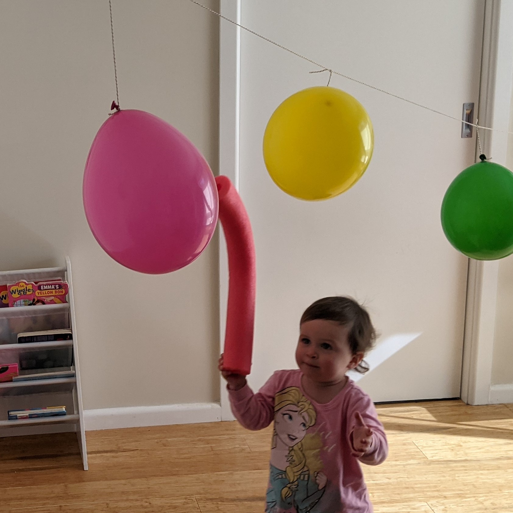 Balloon Whack – Happy Days – Bucket Filled